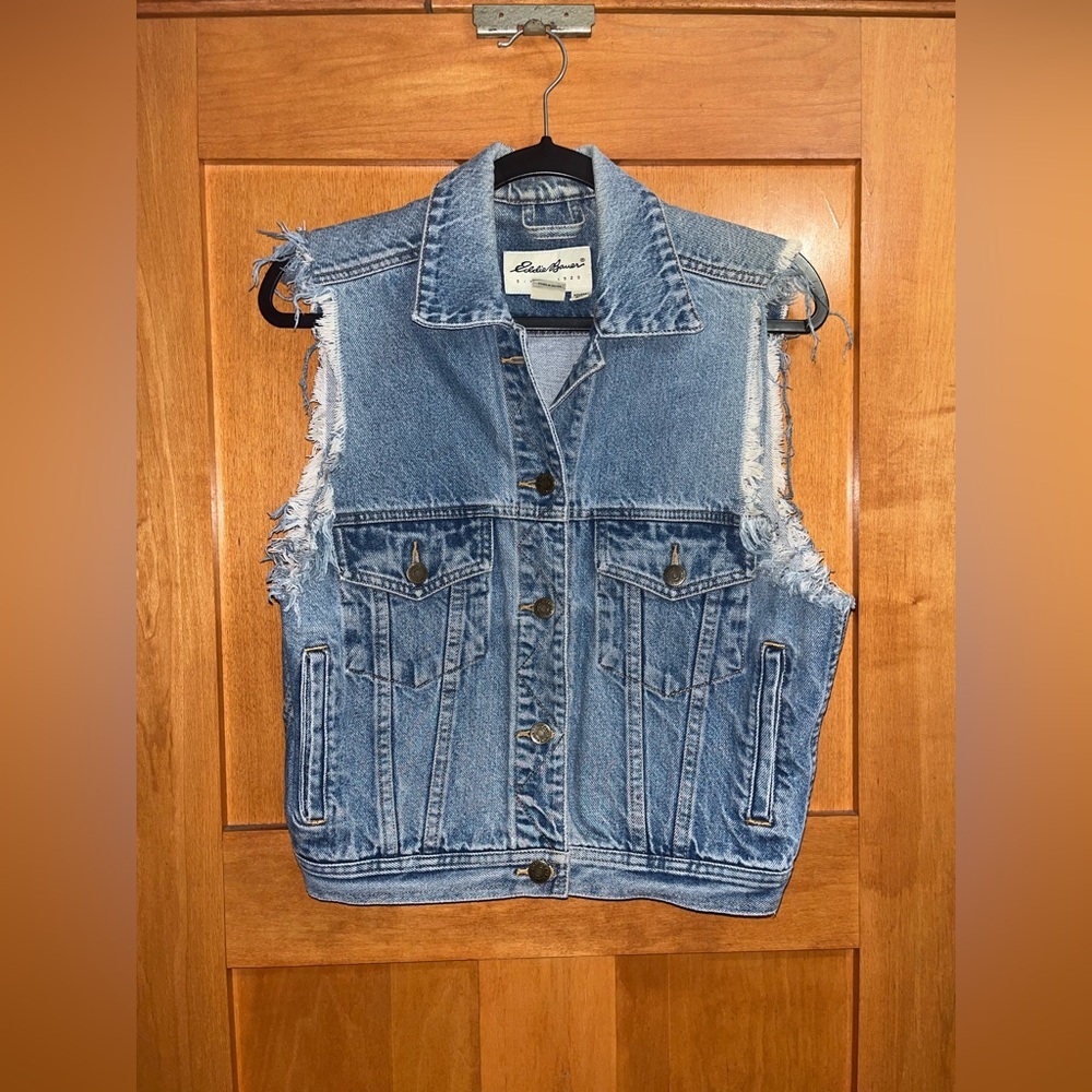 Vintage Eddie Bauer Denim Vest Women's Small Blue Biker Collared Pockets 90s​